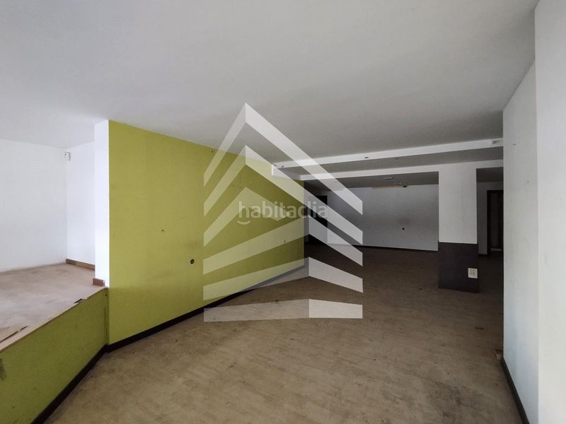 Foto ab207413-1fc7-4c5b-96bf-0870469a5ba7. Local comercial a Can Mas Ripollet
