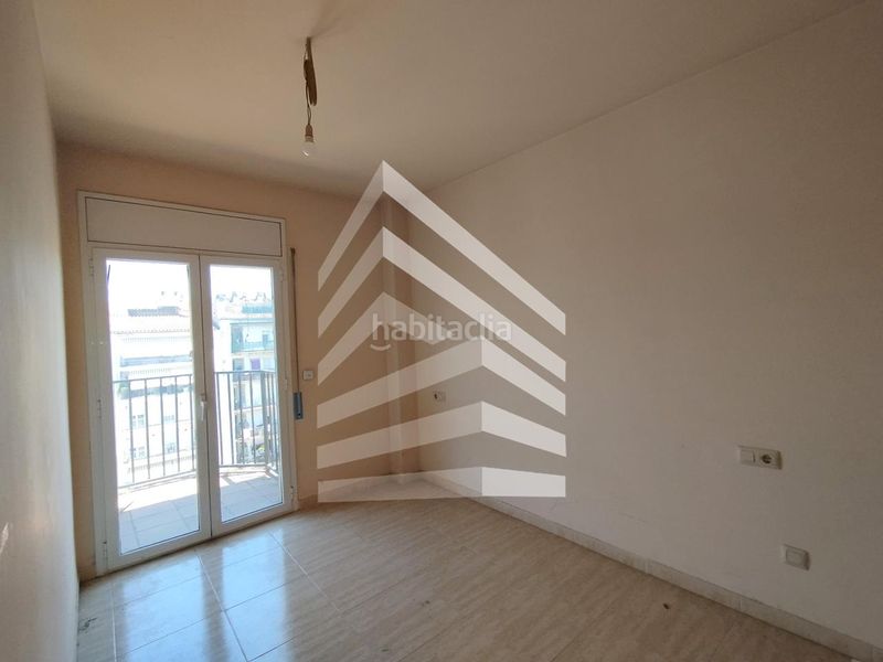 Foto 51f0daff-e413-4b0d-9824-9403dcdea955. Pis a Centre Salt