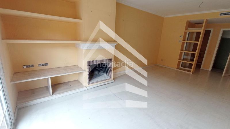 Foto 066540af-3492-44b2-8287-c1532000a0e9. Casa a Centre Prat de Llobregat (El)