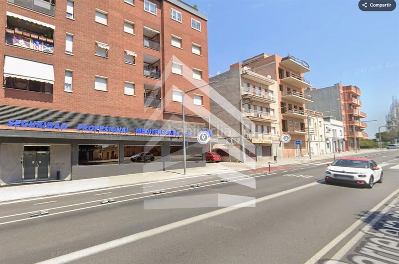 Foto 52af4a1b-58b3-4859-b95b-1ba92c7e6e3d. Edificio in Centre-Estació Gavà