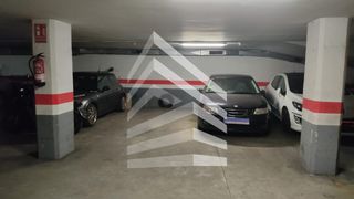 Aparcament cotxe a D'Evarist Arnús