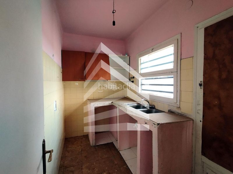 Foto a792ff37-dff4-44d6-b6aa-de8f37b45325. Piso en Jonquera (La)