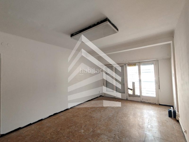 Foto dab9000b-6a68-4abc-8d12-e61e32329464. Piso en Jonquera (La)