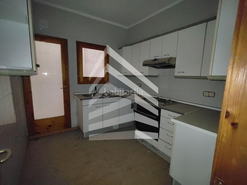 Foto 09a97999-8b3e-4937-b891-1faea3d70266. Edificio in Agramunt