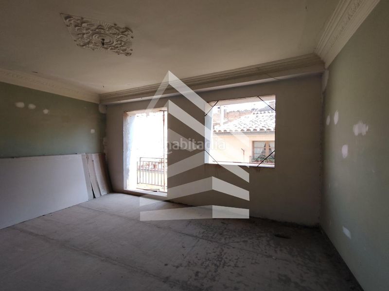 Foto 3416b004-7668-486d-9a9e-307a9a25b0a0. Edificio in Agramunt