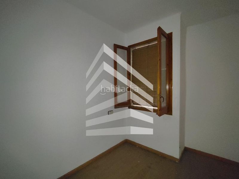 Foto 799b83ad-d43d-40fa-814e-fd67fa92c240. Edificio in Agramunt