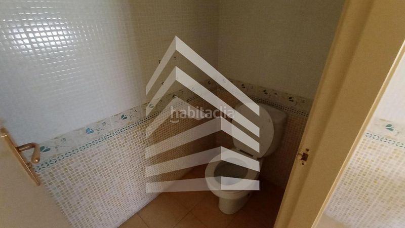 Foto 2c1c92b8-0b8f-4a9b-9ebc-4c88b487e1a1. Local comercial a Centre Viladecans
