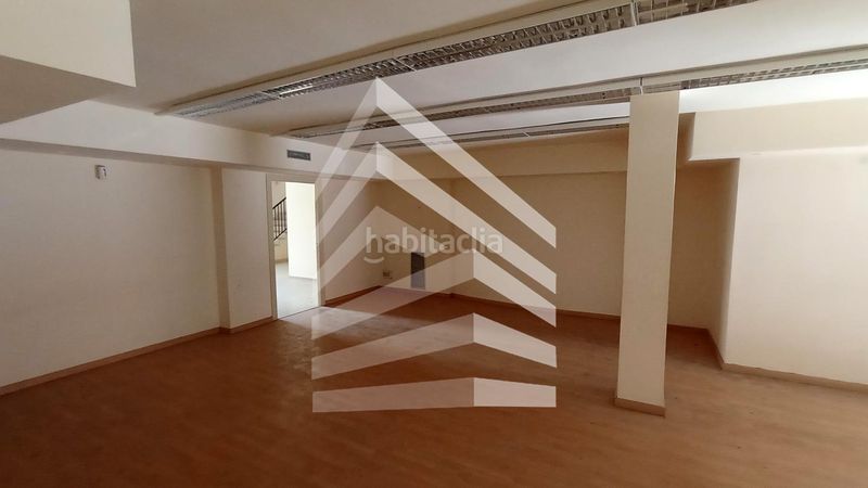 Foto 3ef648be-a949-4db8-ac93-98632256a682. Local comercial a Centre Viladecans