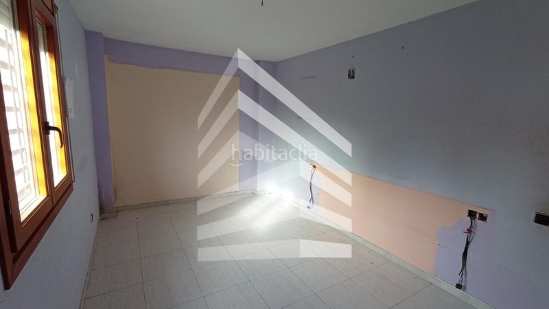 Foto aac8c2f5-fbda-43b0-8787-229ed171e352. Pis amb aparcament a Piera