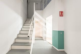 Business premise in Plaça del Doctor Letamendi