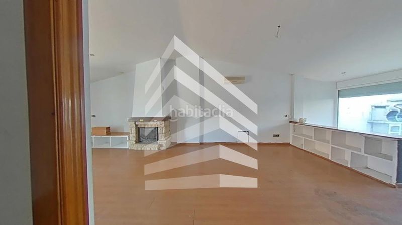 Foto f01df212-e7a8-42e1-8ef9-d01cc06448f1. Casa a Centre Blanes