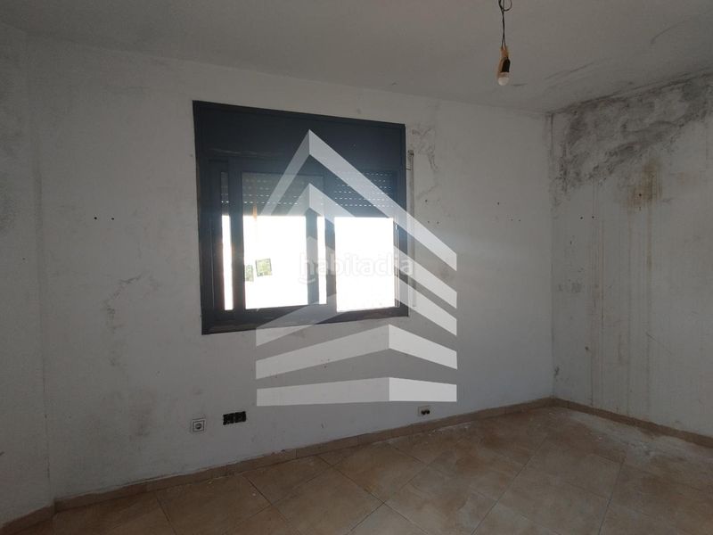 Foto 1040da40-8e0f-44bc-b408-45a1a06e694e. Casa en Jonquera (La)
