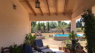 Xalet a Sencelles. Se vende finca en sencelles con 21.000 metros de terreno y casa