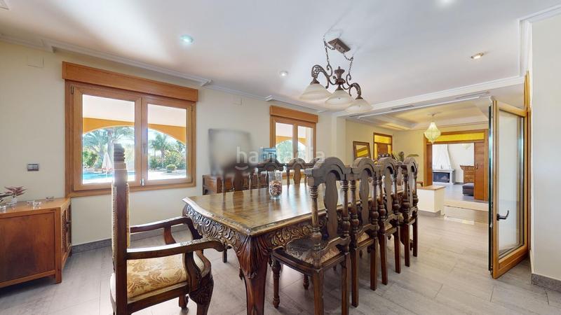 Foto 3eeb2bcc-99c4-4bbb-876b-799b7794c23c. Xalet amb calefacció aparcament piscina a Alzabares Elche / Elx