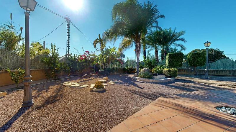 Foto a64e440d-b23d-4b3d-9b12-c4681010e671. Xalet amb calefacció aparcament piscina a Alzabares Elche / Elx