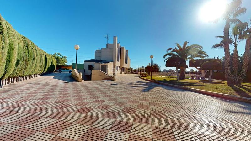 Foto 96bb5937-5a2f-4289-82d6-86df1d8b9f5a. Chalet with heating parking pool in Perleta - Maitino Elche / Elx