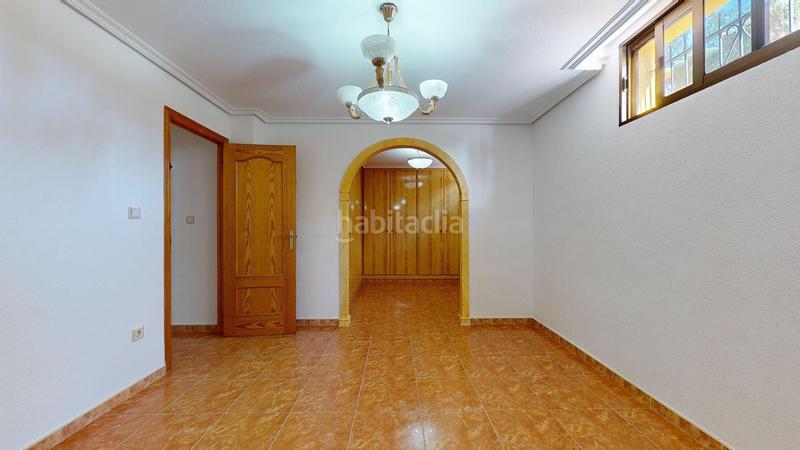 Foto 1de7bb84-b4e7-472b-8b97-a622a928b30c. Chalet con riscaldamento parcheggio piscina in Peña de las Águilas Elche / Elx