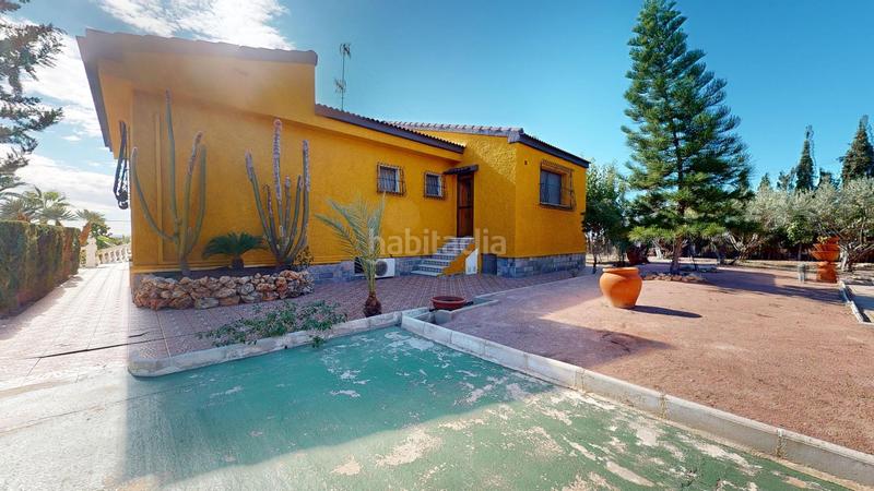 Foto 4de00a60-c548-475d-a763-5ff3e7eee4e8. Chalet con riscaldamento parcheggio piscina in Peña de las Águilas Elche / Elx