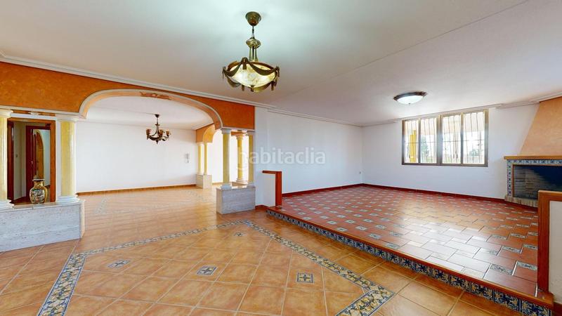 Foto 5aa0f39e-9625-4c80-ac47-a9a2bc7215e6. Chalet con riscaldamento parcheggio piscina in Peña de las Águilas Elche / Elx