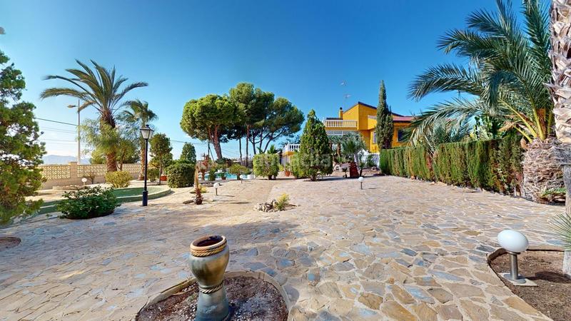 Foto 5d6d1b10-211a-4bd4-b392-88e77fd8b75d. Chalet con riscaldamento parcheggio piscina in Peña de las Águilas Elche / Elx