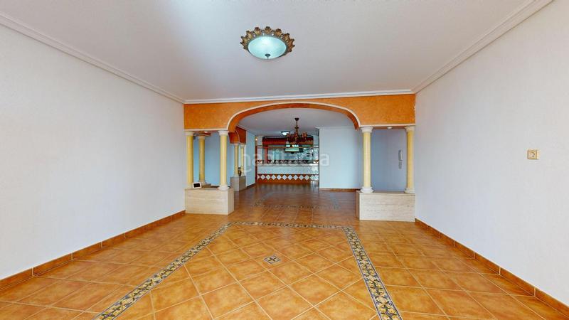 Foto e5e1d3fc-5f9e-47b9-9895-2da699c12181. Chalet con riscaldamento parcheggio piscina in Peña de las Águilas Elche / Elx