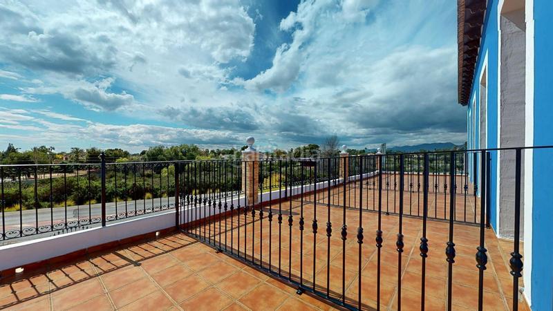 Foto 3bc7d05f-d719-42bf-aa91-c50d57d79921. Bauernhof mit heizung parking in Alzabares Elche / Elx