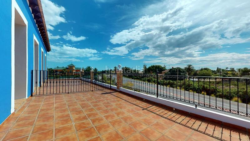 Foto a74b5b20-5fd8-4cd8-a6d3-583c04ed22e0. Bauernhof mit heizung parking in Alzabares Elche / Elx