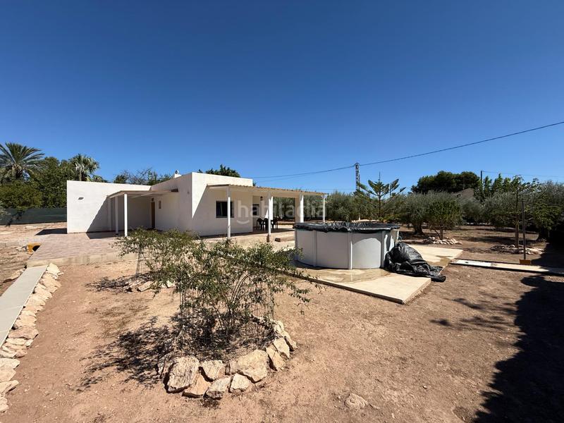 Foto a438a8bc-a5af-4724-9223-39c1f034f09b. Chalet avec parking dans Jubalcoi Elche / Elx