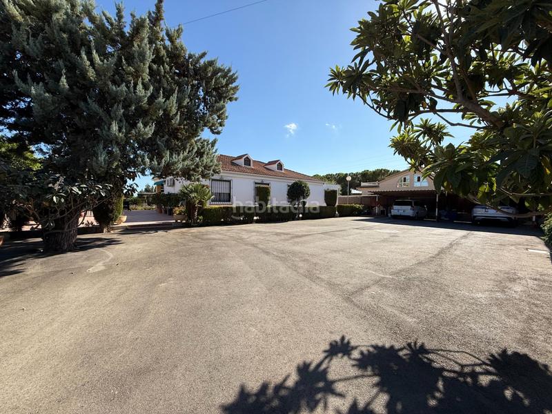 Foto 4e99cd23-ba13-477e-81e5-22cade589df5. Chalet avec chauffage parking piscine dans Perleta - Maitino Elche / Elx