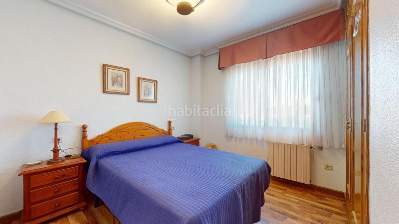 Foto 5cbc93b8-3dee-46c3-93d0-06a605af33c0. Chalet avec chauffage parking piscine dans Perleta - Maitino Elche / Elx