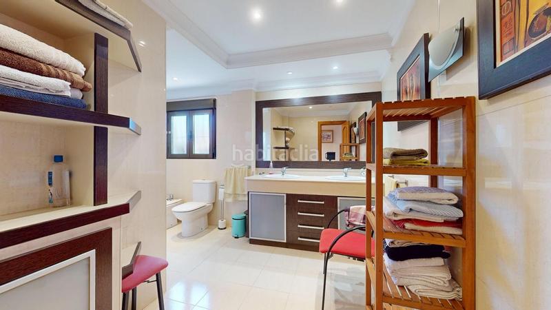 Foto 81f2fec3-ba93-4793-a057-cfe21f271a94. Chalet avec chauffage parking piscine dans Perleta - Maitino Elche / Elx