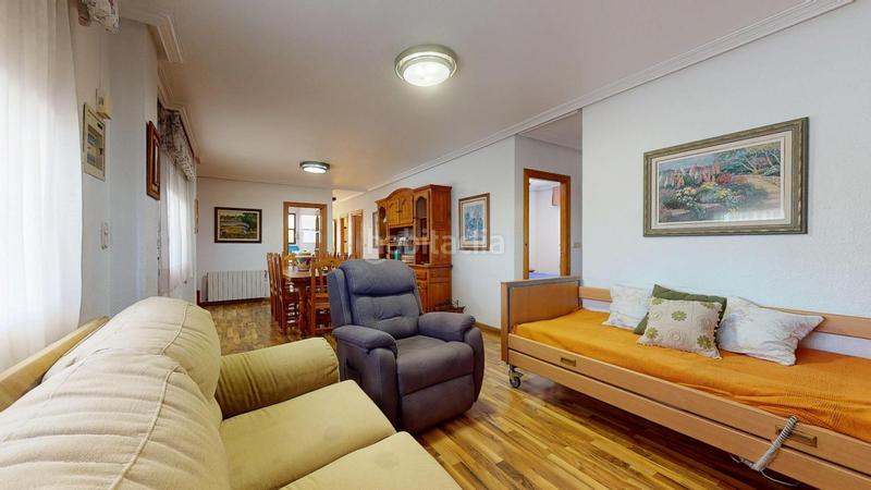 Foto d5c88ae9-5ff9-4e43-a1bf-3bbb88d7dcf2. Chalet avec chauffage parking piscine dans Perleta - Maitino Elche / Elx