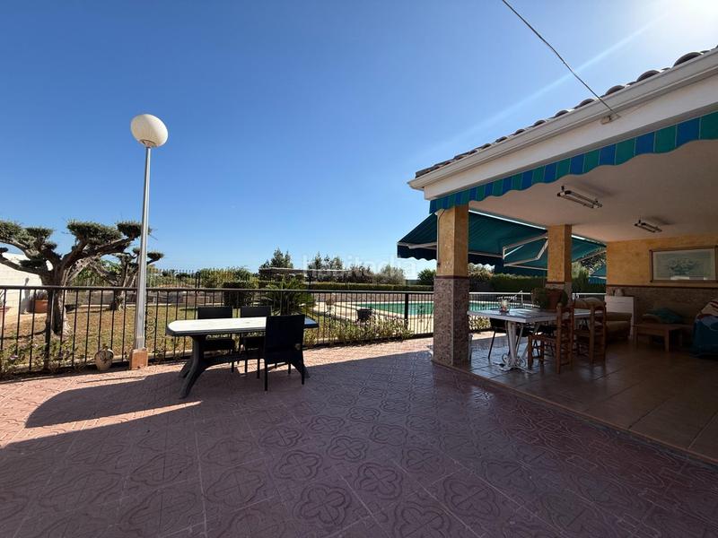 Foto dbe452fd-853e-40d5-ada2-21abf5c949d8. Chalet avec chauffage parking piscine dans Perleta - Maitino Elche / Elx