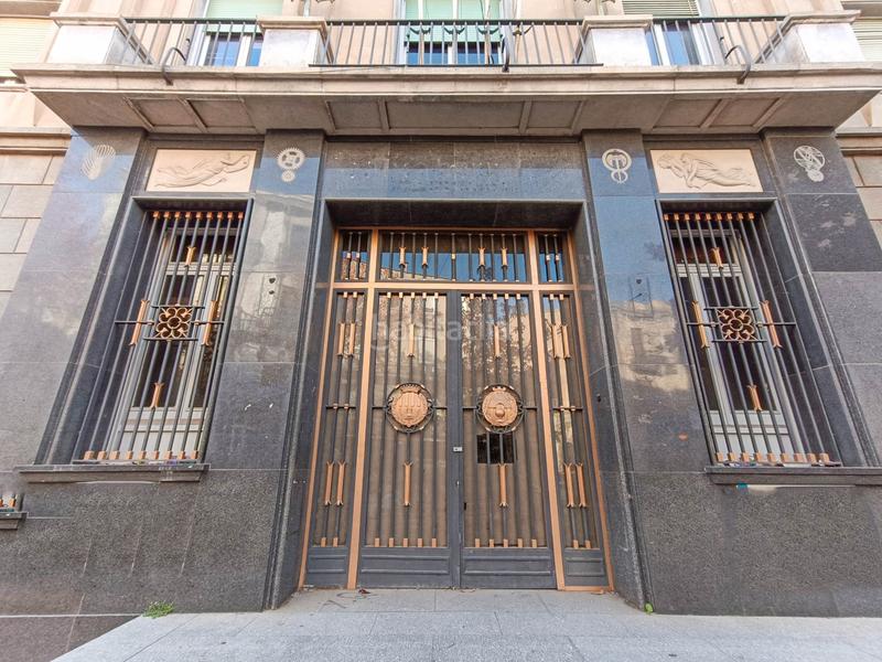 Foto 5ef4f52e-0fbd-44ca-9d98-c5fee2dd975c. Miete geschäftsraum in carrer de la rutlla 2 in Barri del Centre Terrassa