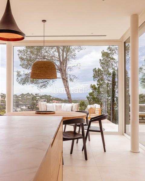 Foto 100ca28f-1b3b-4164-8a91-6b420ef0df39. Casa preciosa villa con impresionantes vistas al mar y a sa riera. en Begur