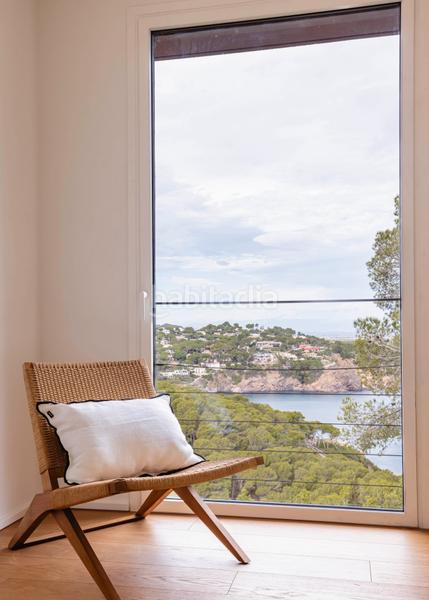 Foto 3963a835-8249-4924-ba93-c86aa64fd468. Casa preciosa villa con impresionantes vistas al mar y a sa riera. en Begur