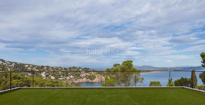 Foto eed98b8b-eaa8-437f-b504-2ecf13ba1703. Casa preciosa villa con impresionantes vistas al mar y a sa riera. en Begur