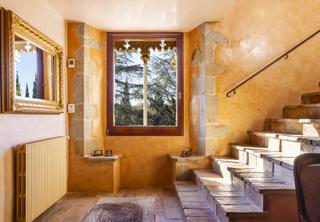 Haus  C/ san sebastiàn, 2. Masía de ensueño en corçà  una joya histórica con un encanto ate