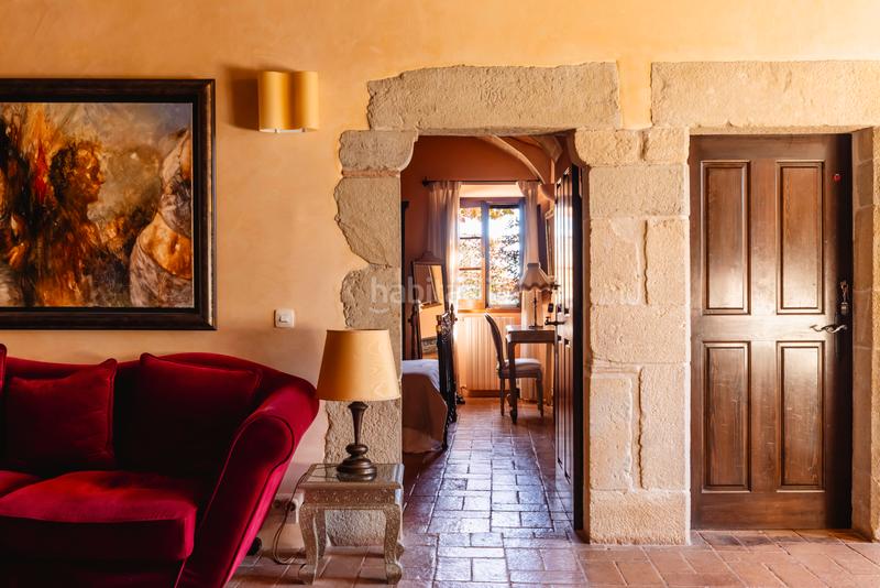 Foto 3a9fa699-7e40-42f6-95c0-6d3f1fb27e02. Casa masía de ensueño una joya histórica con un encanto atemporal, perfecta para vivir en familia y que ofrece infinitas opor en Corçà
