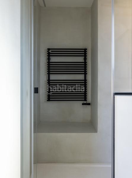 Foto b5c96379-4240-49b7-a711-866022c95a4b. Ático excepcional ático reformado con terraza panorámica en turó park en Barcelona
