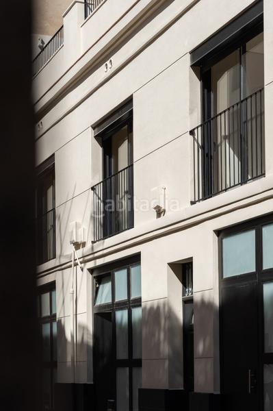 Foto 0f54af6d-ae7e-4264-b8cb-04431b601c19. Appartamento con piscina in Sants Barcelona