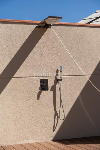 Foto 282f0138-5245-44a8-b588-adabe7e251ef. Appartamento con piscina in Sants Barcelona