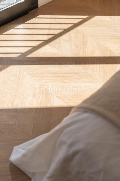 Foto fbec9f95-37ac-4e01-bbc5-6263f8c51977. Appartamento con piscina in Sants Barcelona