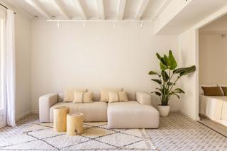 Etagenwohnung  Carrer de sant pere més alt. Piso de 3 habitaciones en el corazón de el born