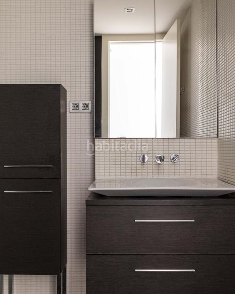 Foto a37b21ac-8e99-4db9-bb5f-07f00b3d09b7. Casa amb aparcament piscina a Vallvidrera - Tibidabo - Les Planes Barcelona