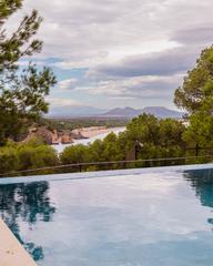 Casa a Sa Riera-Sa Fontansa. Preciosa villa con impresionantes vistas al mar y a sa riera
