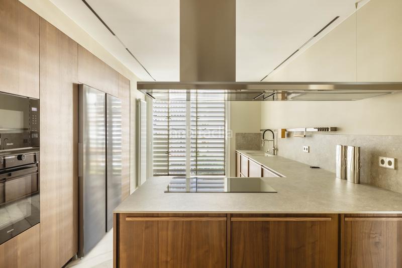 Foto 1a306988-4a2d-4bbb-943a-172a5d076bac. Pis amb aparcament a Pedralbes Barcelona