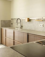 Pis  Jardí de tòquio. Piso renovado en av. pedralbes con garaje