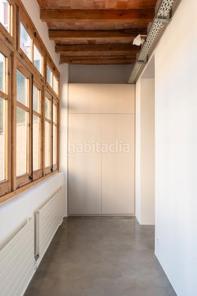 Foto 2499de93-a481-47fc-90ce-6f06744ab4de. Appartement avec chauffage dans Sant Antoni Barcelona