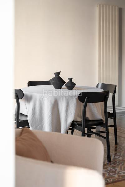 Foto d7d3dd87-18a3-47c3-958c-d46fb5f7c224. Appartement avec chauffage dans Sant Antoni Barcelona